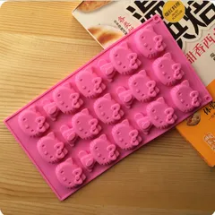 Khuôn silicon làm rau câu, socola 15 mèo Kitty - Mã số 1244 790381