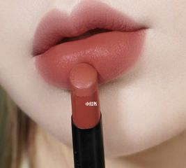 Son lì- 893 màu trà sữa, son Mac Powder Kiss Velvet Blur Slim Sweet Cinnamon  siêu xinh, fullsize fullbox, hàng nhập Mỹ