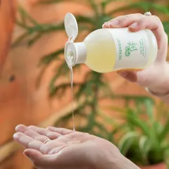 [SVIP] - Sữa rửa mặt Rau má & Diếp cá 200ml Herbario thuần chay