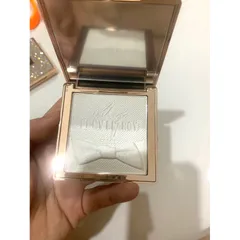 Phấn Bắt Sáng Và Tạo Khối Toàn Diện Miss beauty Màu Nhũ Kim Tuyến Mịn Tự Nhiên trang điểm lấp lánh ánh chuyên nghiệp 792942