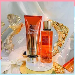 COMBO 2 CHAI KEM DƯỠNG THỂ + XỊT Victoria's Secret 250ml MÙI AMBER 793189