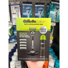 Set Dao Cạo Râu Gillette Labs Với Thanh Tẩy Tế Bào Chết, 4 Lưỡi Dao Nạp Lại Và 1 Chai Gel Cạo Râu [hộp hơi móp]