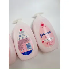 Sữa Dưỡng Thể Cho Bé Johnson’s Baby Lotion giúp dưỡng ẩm và bảo vệ da suốt 24h