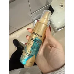 Serum dưỡng ẩm tóc dạng sữa nước Pantene Miracles Hyaluron Hydration Lock Milk to Water 140ml