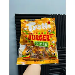 Kẹo dẻo hương trái cây hình burger Trolli Party Burger Minis 230g thích hợp làm quà tặng cho bé