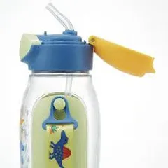 Bình nước nhựa có ống hút, trong suốt có dây đeo trẻ em SKATER Dinosaurs 480ml