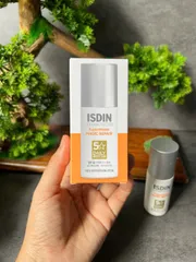 Kem Chống Nắng ISDIN Fusion Water Magic Repair SPF50 50ml Hỗ Trợ Da Lão Hóa