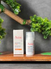Kem Dưỡng Avène Cicalfate+ SPF50+ 30ml Cho Da Nhạy Cảm Dễ Để Lại Vết Thâm