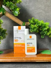 Sữa Chống Nắng La Roche-Posay Anthelios UVMune 400 Invisible Fluid SPF50+ 50ml