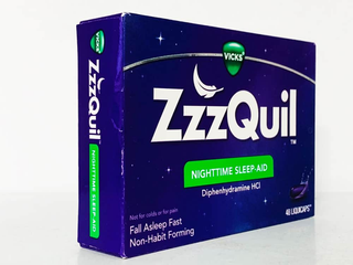 Viên uống hỗ trợ giấc ngủ ban đêm Vicks Nyquil ZzzQuil Nighttime Sleep Aid 48V