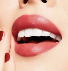 Son lì- 897 màu hồng đỏ, son Mac Powder Kiss Velvet Blur Slim Stay Curious, fullsize fullbox, hàng nhập Mỹ