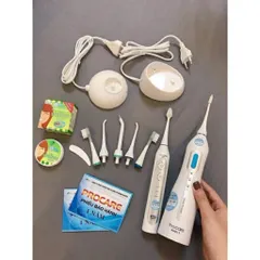 Máy tăm nước cầm tay Procare KHD13
