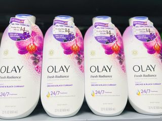 🌸 Sữa tắm Olay dưỡng da hương hoa lan & quả lý chua 650g - Giao nhanh, tiết kiệm thời gian