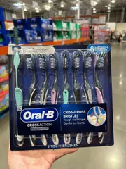 (HÀNG CHÍNH HÃNG MỸ) SET 8 CÁI BÀN CHẢI ORAL- B 3D WHITE