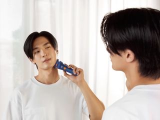 Máy cạo râu khô và ướt Philips S1880/00