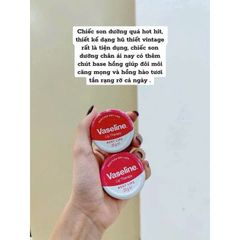 Dưỡng môi Vaseline Lip Therapy chứa Dulcis Oil - Dầu hạnh nhân - giúp giữ ẩm cho môi, chống nứt nẻ 796804