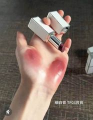 Son TOMFORD Soleil Neige Ultra-Shine Lip Color ( Mẫu Mới-Vỏ Trằng)