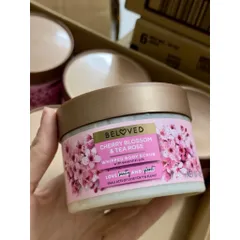 Beloved Cherry Blossom & Tea Rose Body Scrub (Tẩy tế bào chết toàn thân hương hoa anh đào và trà hồng Beloved) 283gr