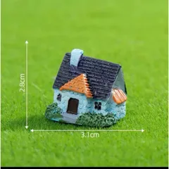 Mô hình ngôi nhà mái ngói ,biệt thự trang trí tiểu cảnh kích thước 2.8 * 3 cm