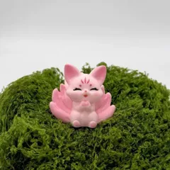 🌸🦊 CẶP CÁO HỒ LY MINI HỒNG – DECOR XINH XẮN, MAY MẮN & ĐÁNG YÊU 🦊🌸kích thước khoảng 3.4*4.2cm
