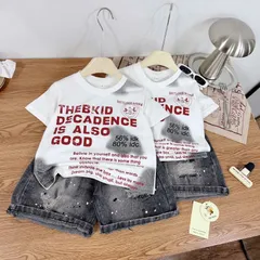 Bộ Quần Áo Bé Trai In Chữ Cá Tính – Áo Thun Trắng Phối Quần Short Jean Xám Thời Trang Cho Bé