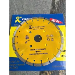 Lưỡi cắt bê tông KingsTone có các size 300/350/400mm Lưỡi cắt bê tông cao cấp chính hãng