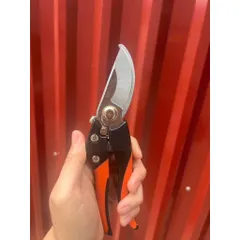lKéo cắt cành cây nhà MB TOOL, 2 phiên bản tay nhựa cao cấp  và tay gỗ chất liệu thép Sk5 siêu Sắc và bền