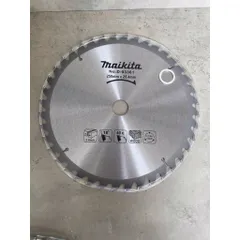 Lưỡi cưa gỗ nhà Makita có size từ 180/230/250/300/350mm lưỡi  cưa làm từ hợp kim cắt sắc ngọt và bền xuất sứ nhật bản