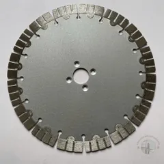 Lưỡi xẻ bê tông Hiệu OkChang,Lưỡi cắt gạch, lưỡi cắt khô, lưỡi cắt bê tông, lưỡi cắt đá công nghệ mới OK