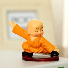 Bộ 4 chú tiểu múa võ