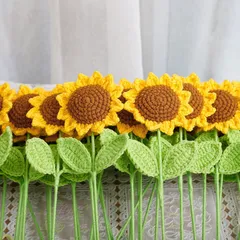 Hoa Hướng Dương Len Handmade Móc Thủ Công – Quà Tặng Sinh Nhật, Trang Trí Bàn Học, Bàn Làm Việc