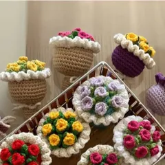 Móc khóa bó hoa hồng len, móc khóa bó hoa hồng mini treo balo, làm quà tặng