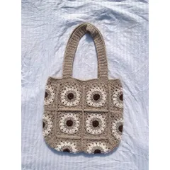 Túi Len Ghép Ô Vuông Handmade Có Dây Kéo – Túi Đeo Vai Thời Trang, Đựng Điện Thoại, Ví Tiện Lợi