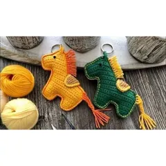 Móc Khóa Ngựa Len Handmade – Quà Tặng Nhỏ Xinh Ý Nghĩa
