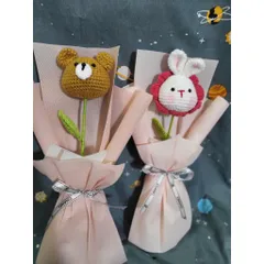 Bó hoa đầu thú len dùng làm quà tặng