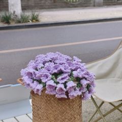 Thảm len hoa chuông, khăn choàng hoa, bó hoa len làm quà tặng