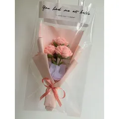 Bó hoa hồng len 3 bông dùng làm quà tặng