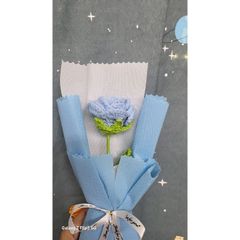 Bó hoa hồng len làm quà tặng