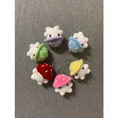 Móc khoá Bé nấm Chonky Mushie bằng len handmade