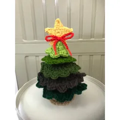 Chậu len cây thông noel len dùng làm quà tặng, trang trí bàn làm việc