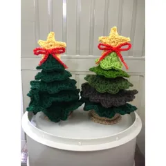 Chậu len cây thông noel len dùng làm quà tặng, trang trí bàn làm việc