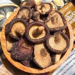 Nấm Shiitake Sấy Giòn DJ&A Mushroom Crisps 300g – Túi 300g