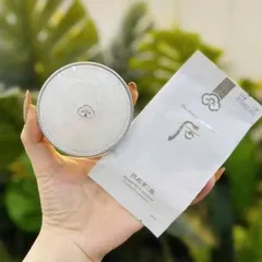 Hộp chính Cushion Whoo trắng 13g màu 21 da căng mịn màng
