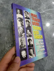 Mao Trạch Đông - Tưởng Giới Thạch: Nửa Thế Kỷ Giao Tranh