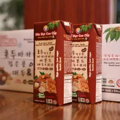 Sữa Hạt VJK Cao Cấp Óc chó – Macca – Đậu Đen – Hạnh Nhân – Đậu Nành & Yến Mạch. (Thùng 190ml x 24 hộp )