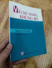 Về chủ nghĩa khủng bố (sách cũ)