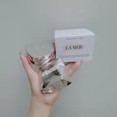 Phấn Nước cao cấp siêu mịn The Luminous Lifting Cushion Foundation Broad Spectrum SPF 20 Tone 01 Kèm lõi thay thế 807494