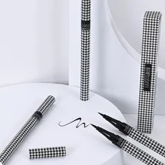 HOT Bobeine Bút Kẻ Mắt Chống giột nước Và những giọt mồ hôi Không Nhòe Cho người lạ Bắt Đầu 809353