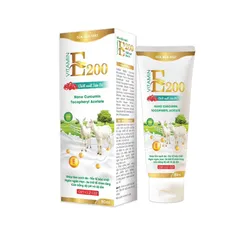 Sữa rửa mặt Vitamin E200 Hạt massage (Tuýp 80ml) Giúp làm sạch da, tẩy tế bào chết, ngăn ngừa mụn, se khít lỗ chân lông