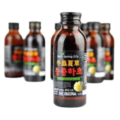 Nước uống Đông Trùng Hạ Thảo Well-being life (Hộp 10 Chai x 100ml) giúp bồi bổ sức khỏe và tăng cường đề kháng.